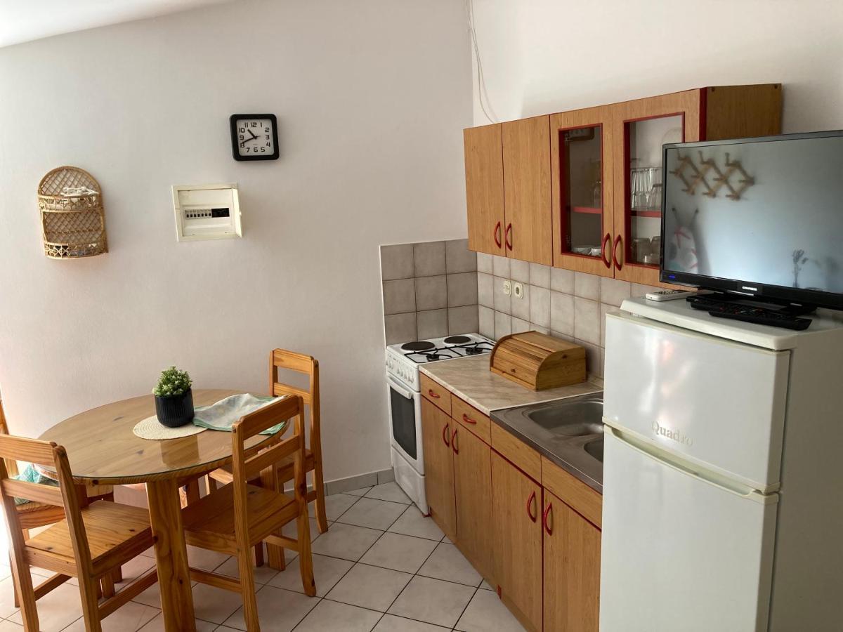 Apartmani Znidaric Vir Eksteriør bilde
