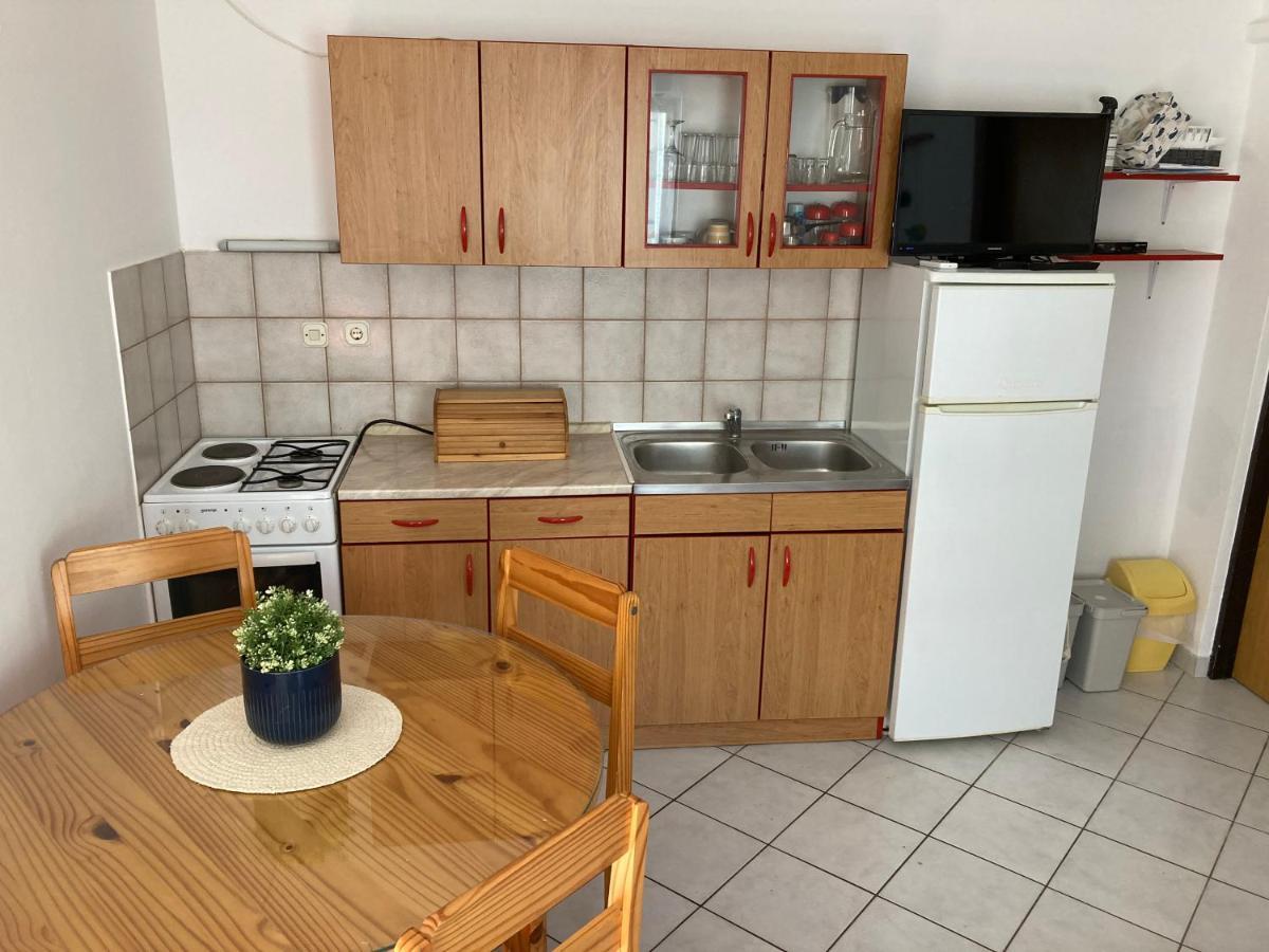 Apartmani Znidaric Vir Eksteriør bilde